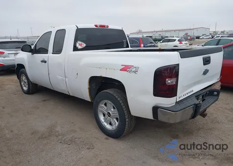 2009 Chevrolet Silverado 1500 Lt from USA, damaged, VIN 1GCEK29029Z256258